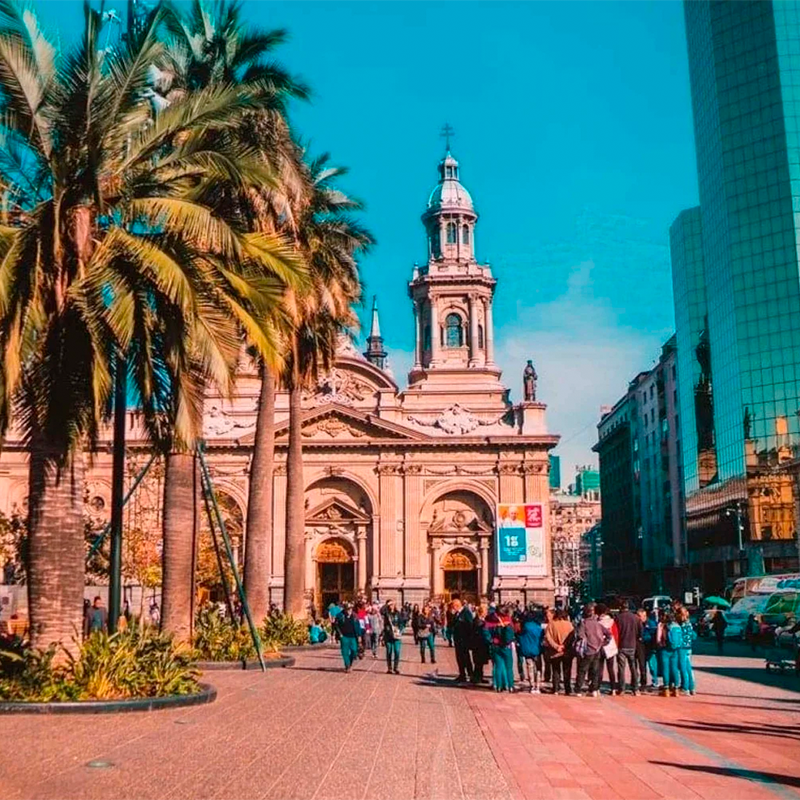 Discovering Chile: Santiago and Valparaíso